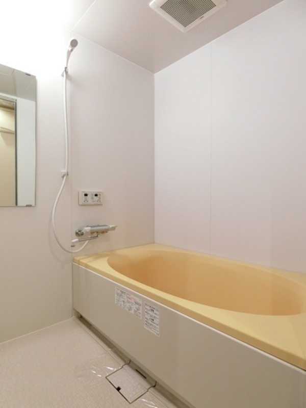 バス・シャワールーム　図面と現状に相違がある場合には現状を優先