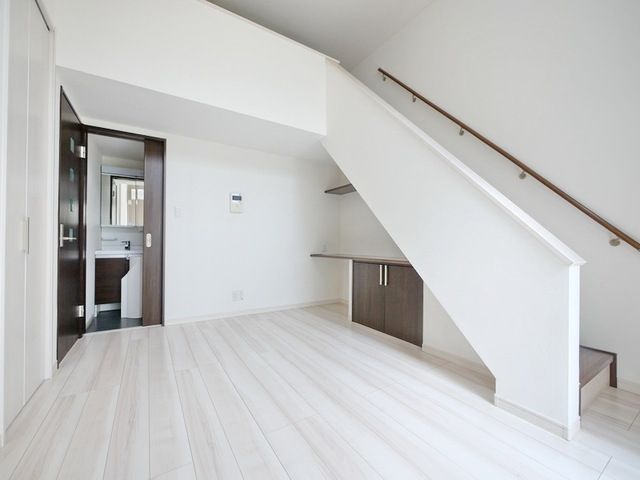 居室・リビング　★お部屋探しはタウンハウジング稲田堤店まで★