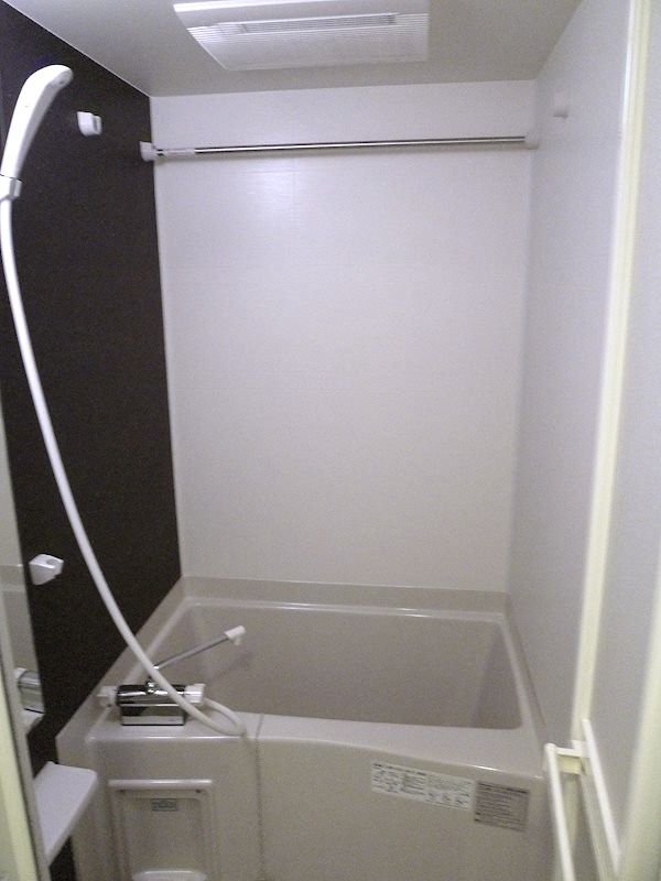 バス・シャワールーム　風呂