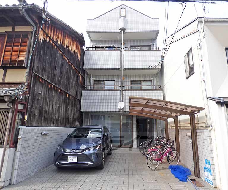 建物外観　建物外観です。