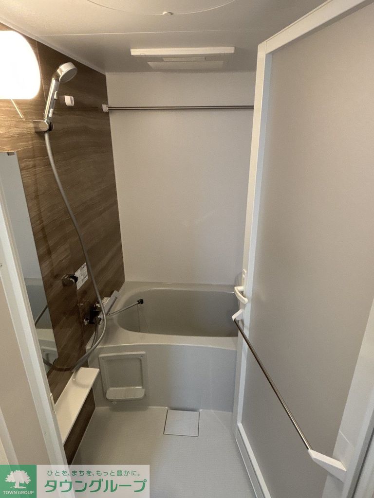 バス・シャワールーム　バス