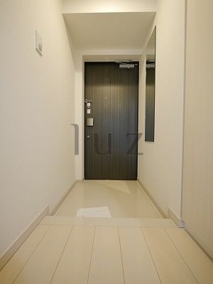 玄関　玄関から広々としています！