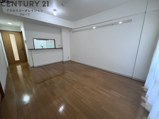 居室・リビング　エアコン付きで初期費用を抑えられます♪