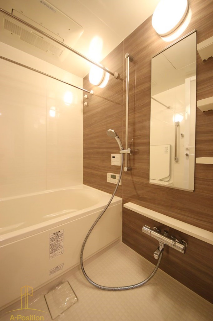 バス・シャワールーム　ブランズタワー御堂筋本町