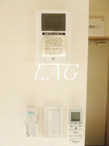 セキュリティ　モニター付きインターホンです。