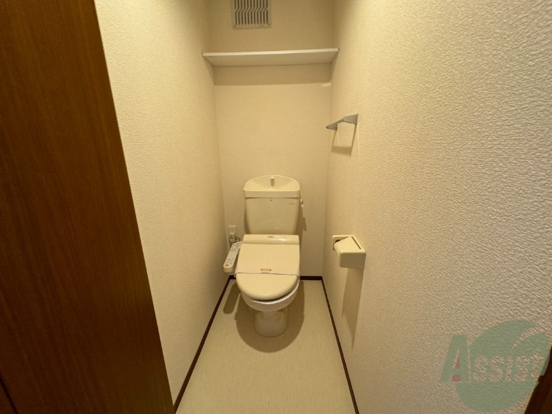 トイレ　トイレはウォシュレット機能付き。シャワートイレは日本の宝。