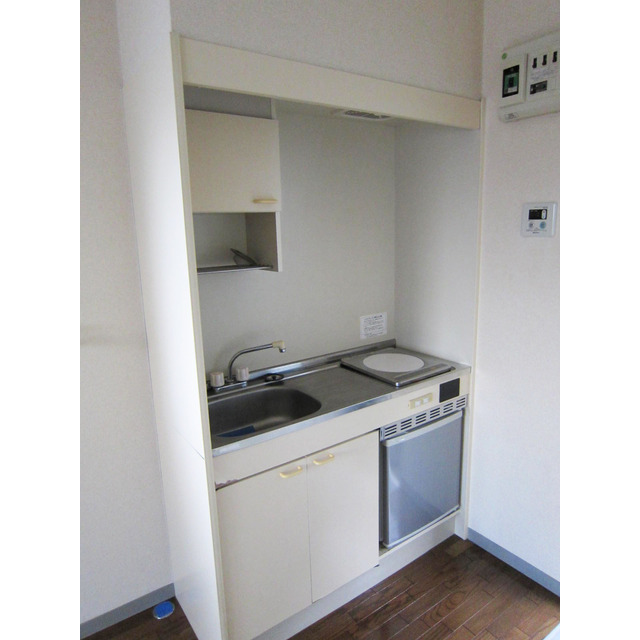 キッチン　※別部屋参考写真です。