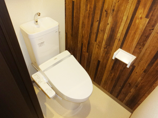トイレ　トイレも綺麗にお使いいただけると思います。