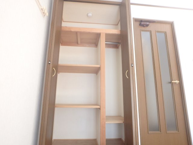 収納　ちょっとした収納スペースも充実しています