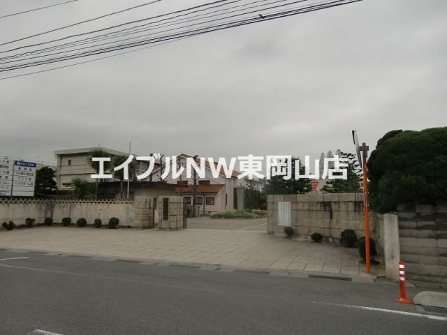 高校・高専　岡山県立岡山操山高校（高校・高専）まで556m