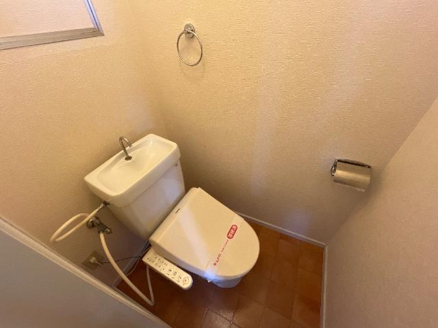 トイレ　シャワー付トイレ