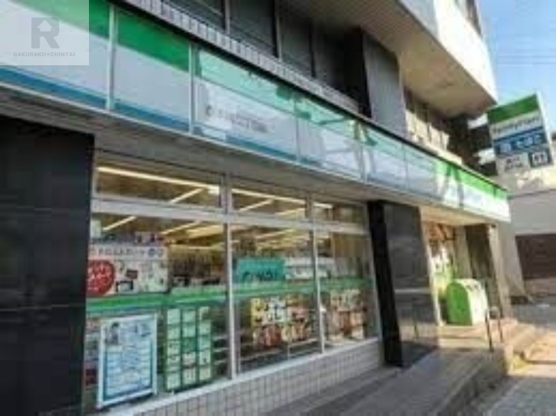 コンビニ　ファミリーマート西本町二丁目店（コンビニ）まで194m