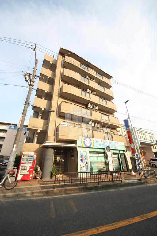 阪急千里線 吹田駅 徒歩2分 築32年