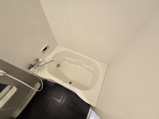 バス・シャワールーム　アクシス