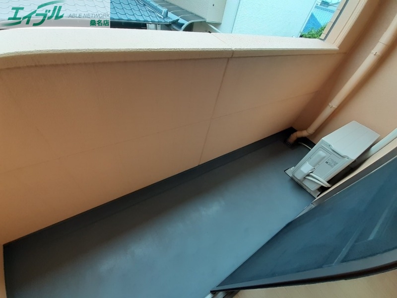 バルコニー　同物件反転タイプ参考写真