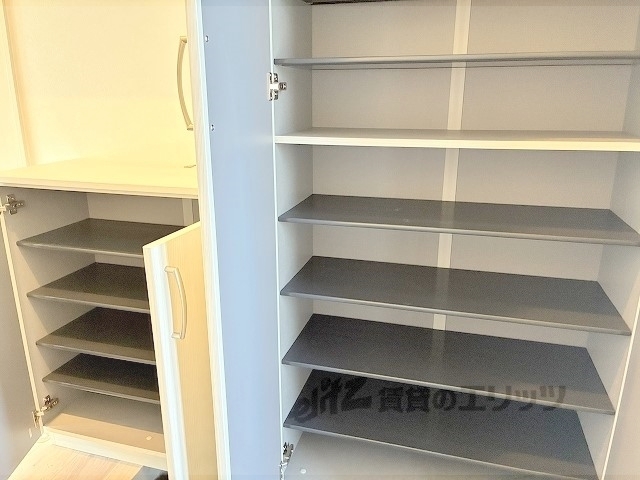 収納　下駄箱
