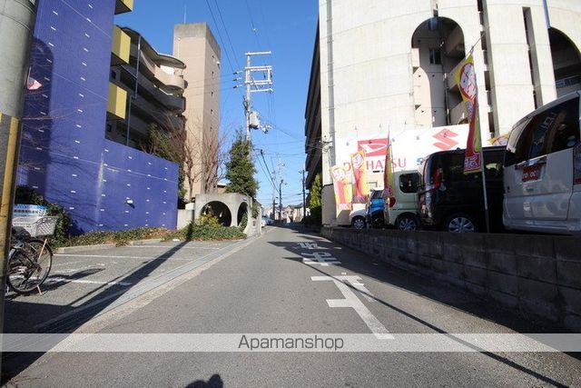 その他　前面道路（その他）まで0m
