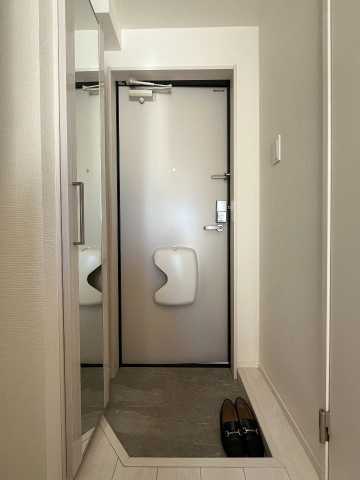 玄関　※参考写真・他部屋の写真となります。