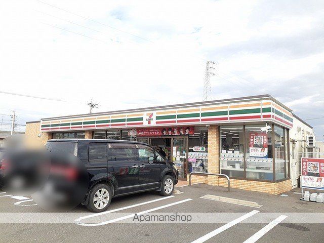 コンビニ　セブンイレブン大口町上小口店（コンビニ）まで385m