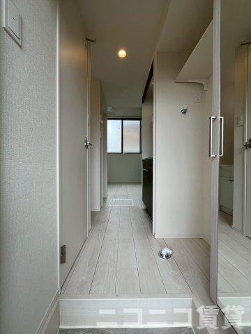 玄関　別号室イメージの為、現状を優先致します。