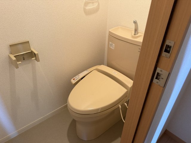 パディフィールド今宿A棟のトイレ写真