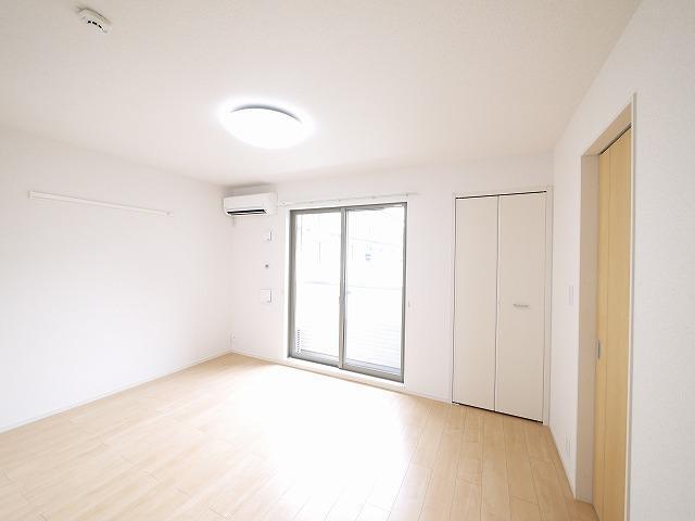 その他部屋・スペース　使い勝手のいい洋室です
