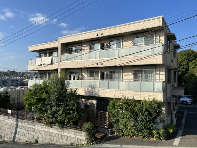 建物外観　積水ハウス施工の賃貸住宅シャーメゾン♪