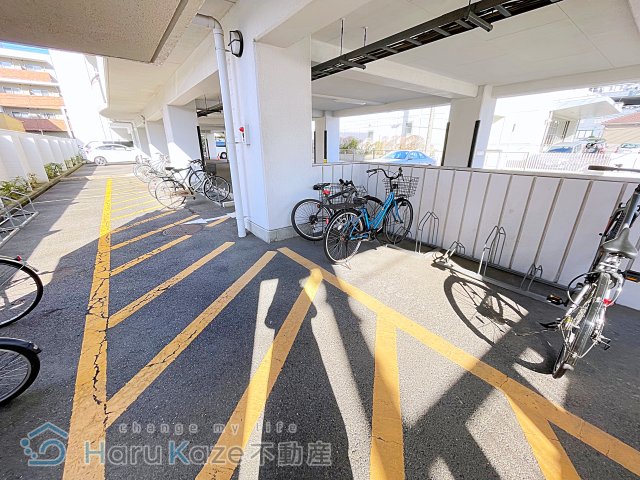 名鉄名古屋本線 堀田駅 徒歩1分 7階建 築36年の外観写真
