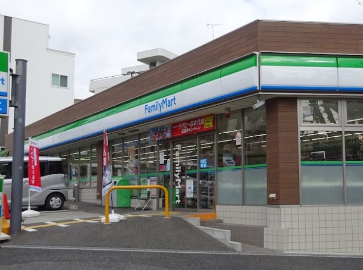 コンビニ　ファミリーマート 神戸城内通店（コンビニ）まで141m