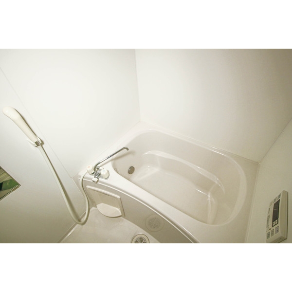 バス・シャワールーム　同じ建物の別のお部屋