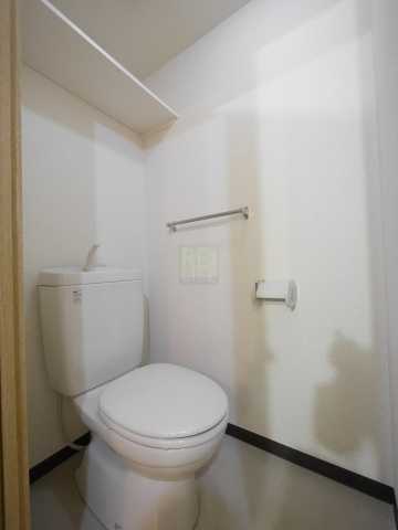スカイコートヴァンテアン早稲田のトイレ写真