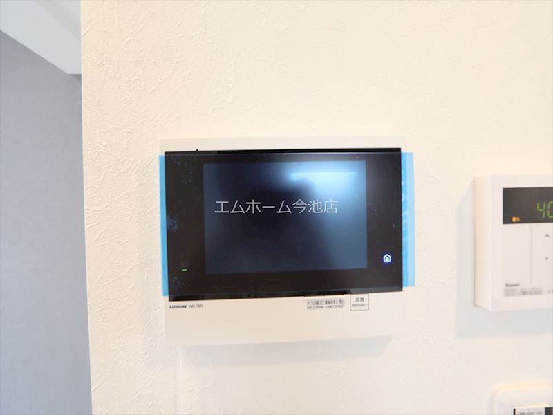 セキュリティ　TVモニター付インターホン