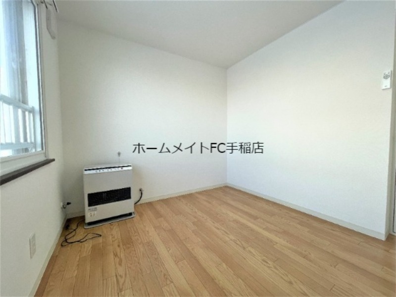 その他部屋・スペース　明るい洋室♪