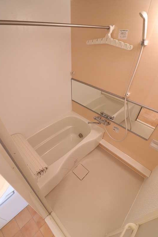 バス・シャワールーム　※同物件、別部屋になります。