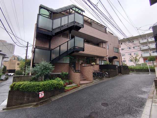 建物外観　目白パラシオ