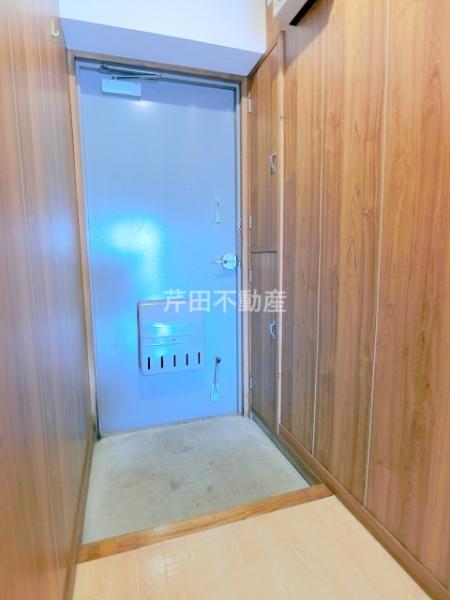 ＪＲ信越本線 長野駅 徒歩5分 6階建 築49年の玄関写真