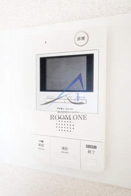 セキュリティ　モニター付きインターホンです。
