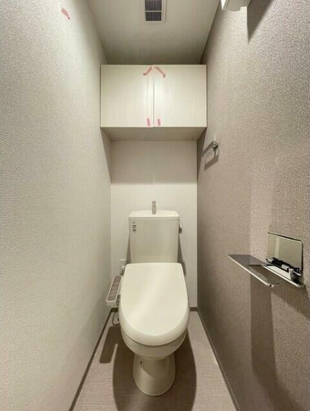 東武伊勢崎線 曳舟駅 徒歩5分 5階建 築1年のトイレ写真