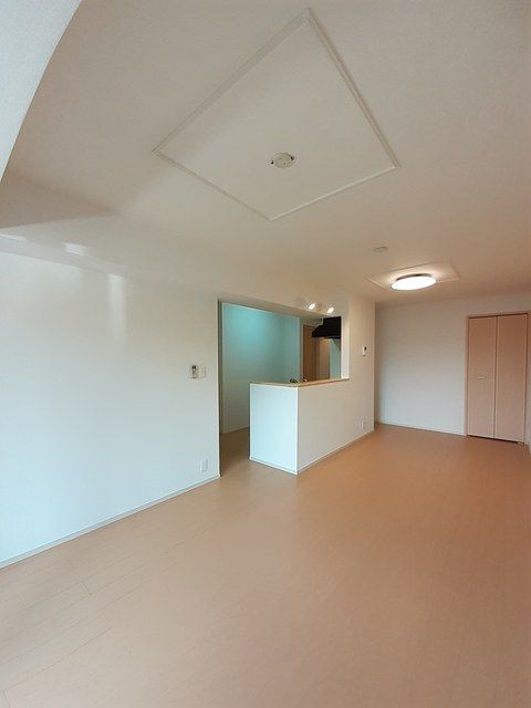 プレーヌ ジャルダンの居間写真