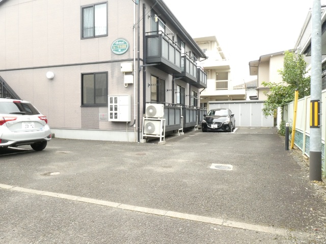 駐車場　★敷地内駐車場です★