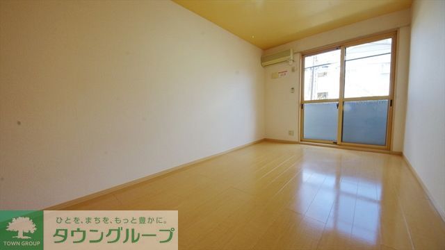 プレシアンスの居間写真