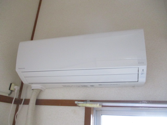 その他設備　エアコン1台設備。