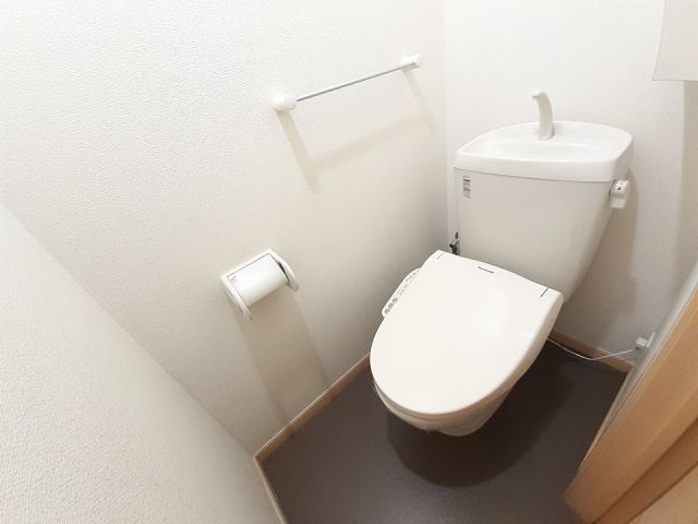 【グゼルIのトイレ】