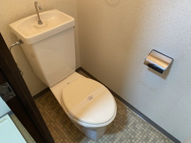 【姫路市手柄のマンションのトイレ】