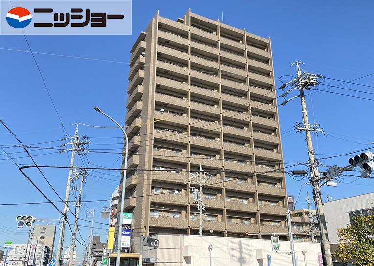 サーナ野並の建物外観