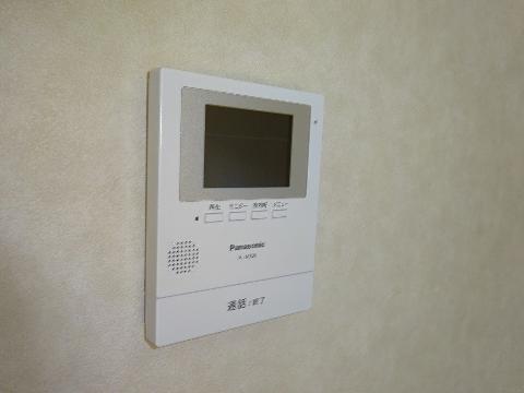 プラットホーム川端通り　セキュリティ　カメラ付インターホン