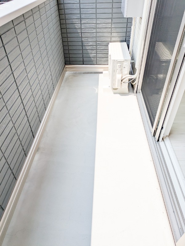 バルコニー　図面と現状に相違がある場合には現状を優先