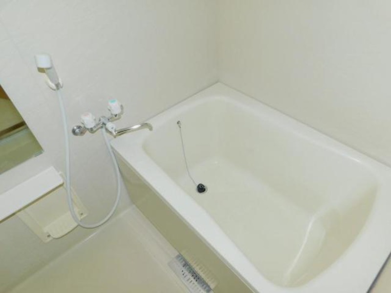 バス・シャワールーム　図面と現状に相違がある場合には現状を優先