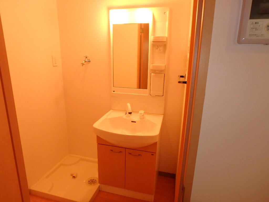 洗面設備　洗髪洗面化粧台