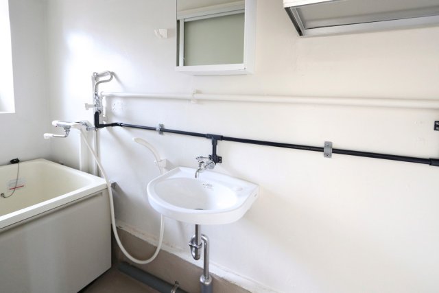 洗面設備　同物件別号室の写真です。